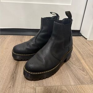 listing-status-banner